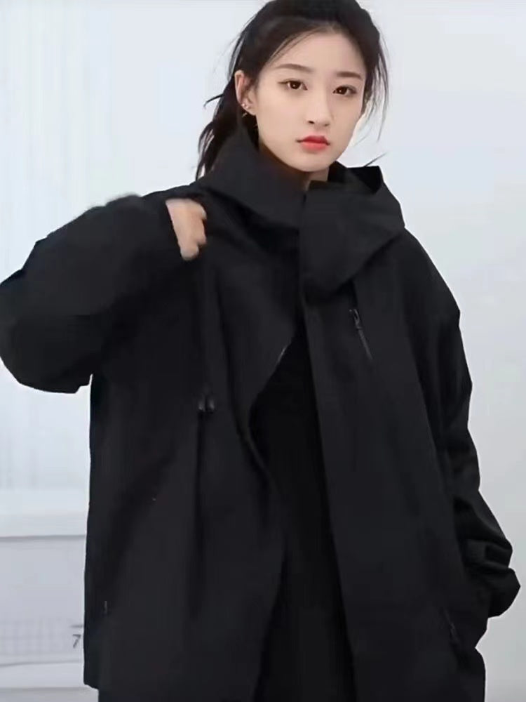 Hong Kong-style Unisex Diagonal Zipper Windbreaker Jacket, Trendy Outerwear for Outdoor Activities, Windproof Jacket for Women